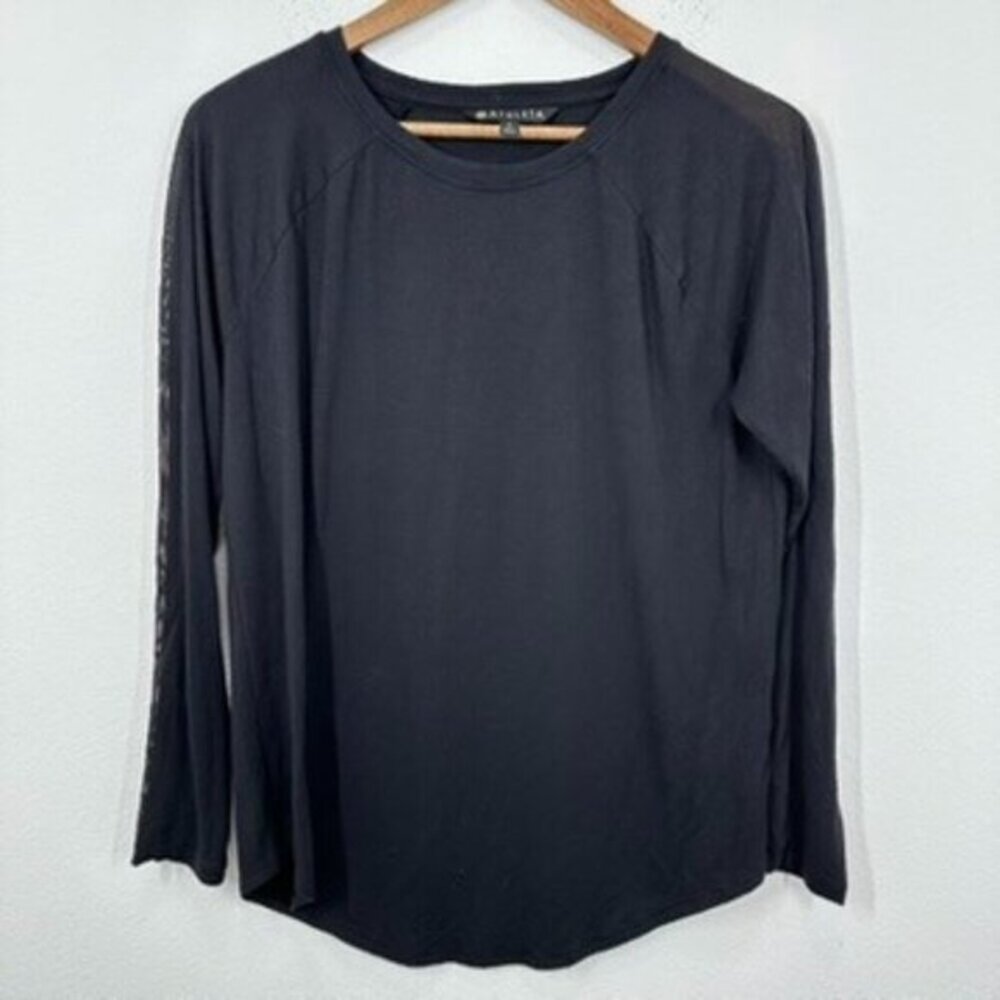Athleta Size Small Black Longsleeve‎ Mesh Shirt Athletic Fit Athleisure Yoga